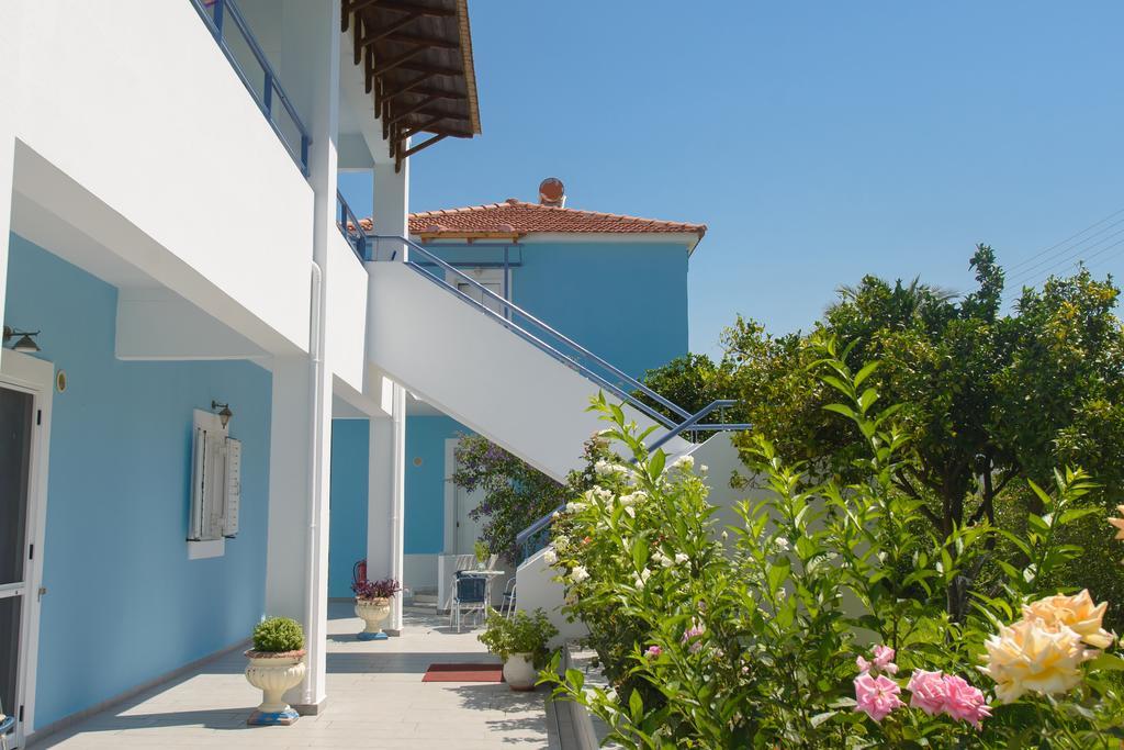 Dimitra Apartment Hotel Skafidia Exteriör bild
